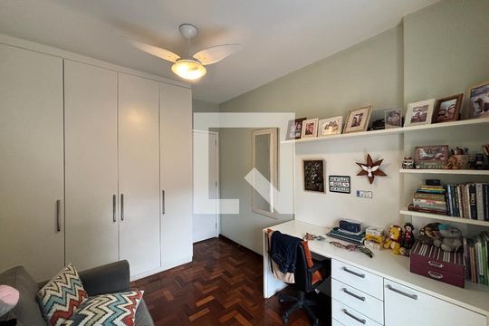 Quarto de apartamento à venda com 2 quartos, 114m² em Humaitá, Rio de Janeiro