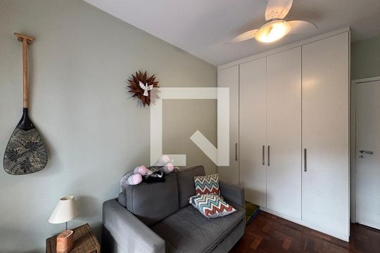 Quarto de apartamento à venda com 2 quartos, 114m² em Humaitá, Rio de Janeiro