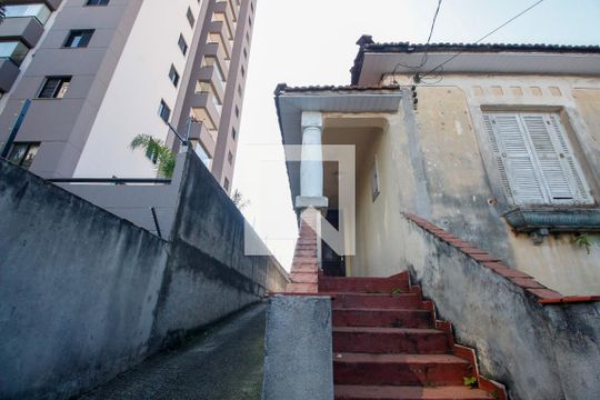 Área comum de casa à venda com 1 quarto, 600m² em Vila Santana, São Paulo