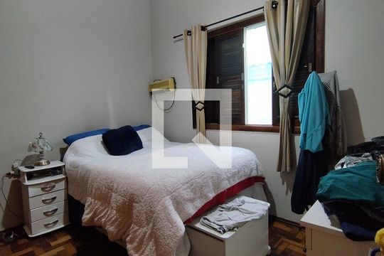 Quarto 1 de casa para alugar com 5 quartos, 440m² em Liberdade, São Paulo