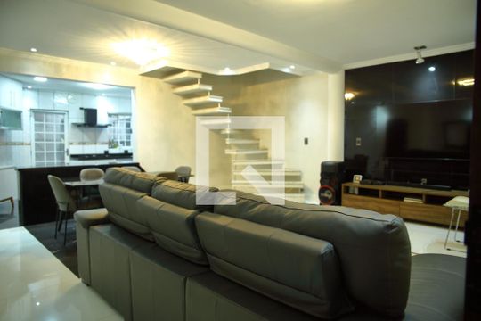 Casa à venda com 4 quartos, 270m² em Vila Netuno, São Bernardo do Campo