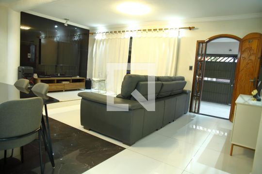 Sala de casa à venda com 4 quartos, 270m² em Vila Netuno, São Bernardo do Campo