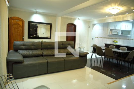 Sala de casa à venda com 4 quartos, 270m² em Vila Netuno, São Bernardo do Campo
