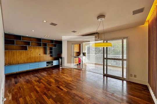 Apartamento à venda com 4 quartos, 175m² em Vila Cordeiro, São Paulo