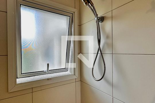 Banheiro Suíte 2 de apartamento à venda com 4 quartos, 175m² em Vila Cordeiro, São Paulo