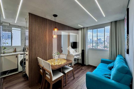 Sala de apartamento à venda com 2 quartos, 34m² em Santo Amaro, São Paulo