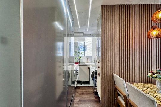 Cozinha de apartamento à venda com 2 quartos, 34m² em Santo Amaro, São Paulo