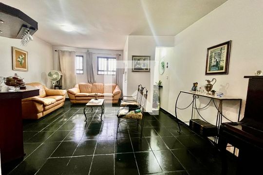 Sala de casa à venda com 4 quartos, 264m² em Jardim Bom Retiro, Campinas