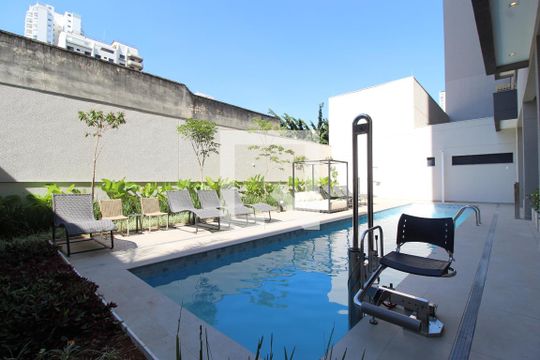 Área Comum - Piscina de kitnet/studio para alugar com 1 quarto, 26m² em Vila Olímpia, São Paulo