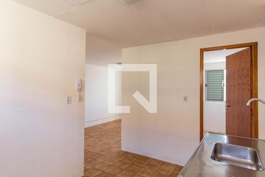 Cozinha de apartamento à venda com 2 quartos, 45m² em Itaquera, São Paulo