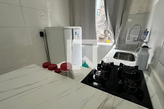 Cozinha de apartamento à venda com 1 quarto, 46m² em Recreio dos Bandeirantes, Rio de Janeiro