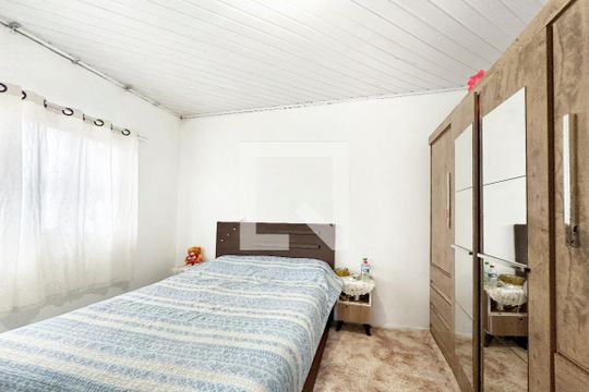 Quarto de casa à venda com 2 quartos, 78m² em Feitoria, São Leopoldo