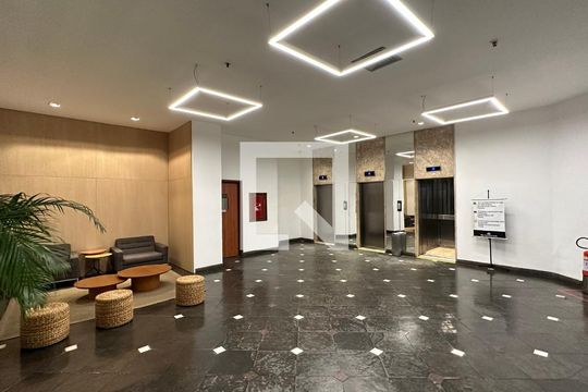 Entrada de apartamento à venda com 1 quarto, 80m² em Copacabana, Rio de Janeiro