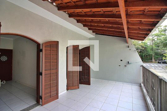 Quarto 1 Sacada de casa à venda com 3 quartos, 210m² em Jardim Campestre, São Bernardo do Campo
