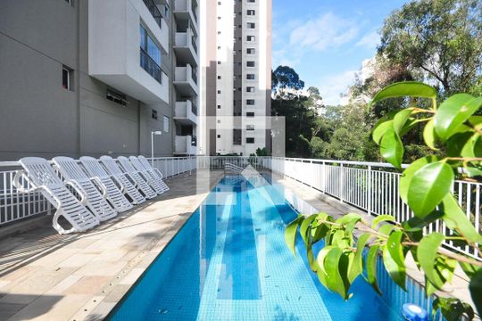 Piscina de apartamento para alugar com 1 quarto, 38m² em Vila Andrade, São Paulo