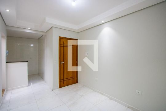 Sala de apartamento à venda com 2 quartos, 42m² em Jardim Alvorada, Santo André