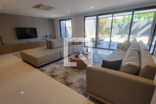 Sala de casa à venda com 6 quartos, 1072m² em Barra da Tijuca, Rio de Janeiro