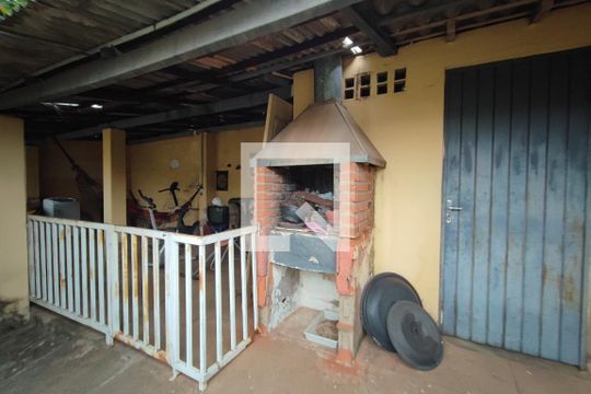 Quintal - Fundos de casa à venda com 2 quartos, 250m² em Vila Aurocan, Campinas