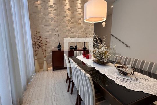 Sala de Jantar de casa de condomínio à venda com 3 quartos, 207m² em Swiss Park, Campinas