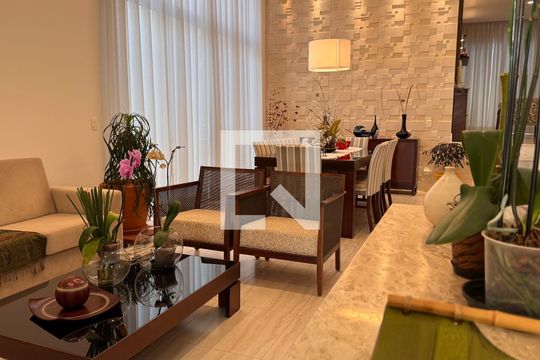 Sala de Estar de casa de condomínio à venda com 3 quartos, 207m² em Swiss Park, Campinas