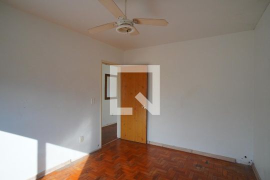 Quarto 1 de apartamento à venda com 2 quartos, 60m² em São Sebastião, Porto Alegre