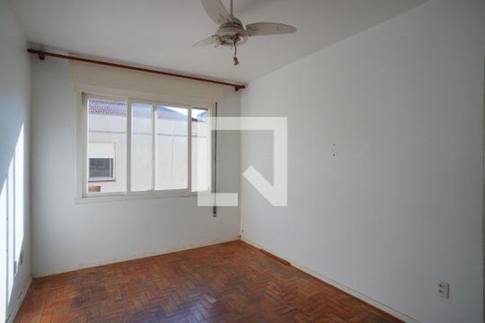 Apartamento à venda com 2 quartos, 60m² em São Sebastião, Porto Alegre