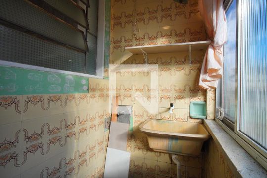Área de Serviço de apartamento à venda com 2 quartos, 60m² em São Sebastião, Porto Alegre