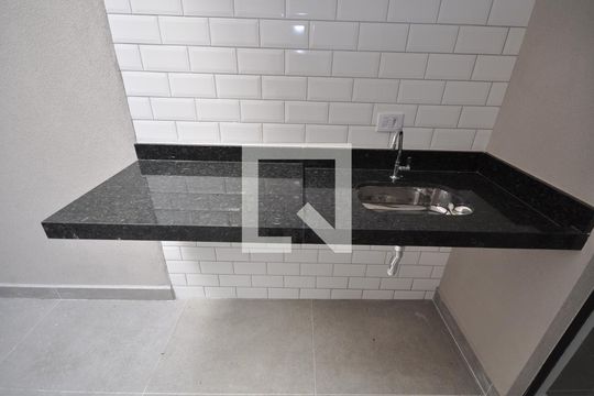 Pia da área destinada a churrasqueira de casa à venda com 3 quartos, 115m² em Vila Isolina Mazzei, São Paulo