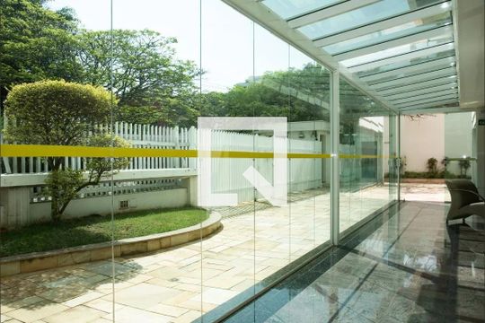 Apartamento para alugar com 1 quarto, 76m² em Mirandópolis, São Paulo