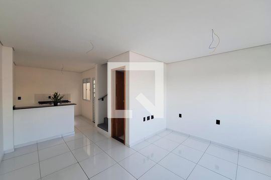 Casa de Condomínio à venda com 2 quartos, 63m² em Vila Aurora (zona Norte), São Paulo