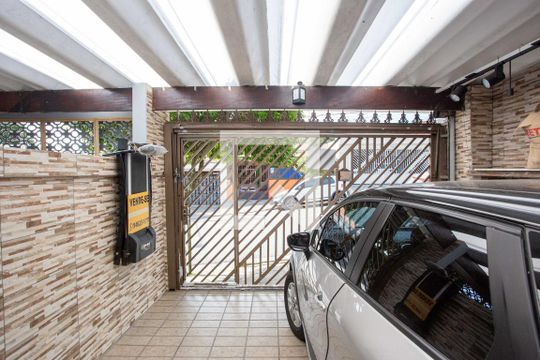 Garagem de casa à venda com 2 quartos, 135m² em Assunção, São Bernardo do Campo