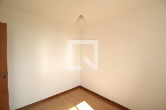 Quarto 2 de apartamento para alugar com 2 quartos, 45m² em Shopping Park, Uberlândia