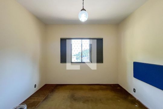 Casa para alugar com 2 quartos, 75m² em Jaraguá, São Paulo
