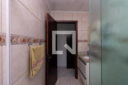 Banheiro da Suite 2 de casa à venda com 3 quartos, 166m² em Jardim Japao, São Paulo