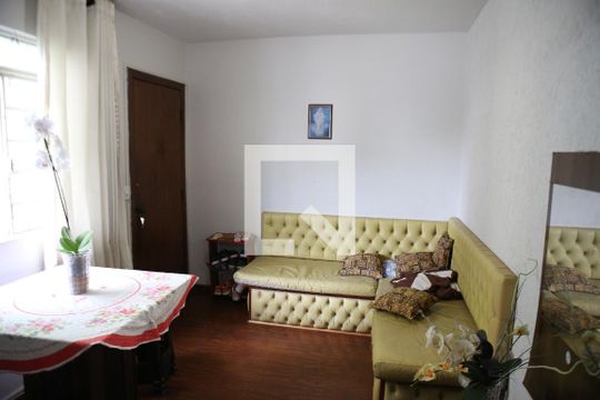 Sala de apartamento à venda com 2 quartos, 46m² em Santa Cruz Industrial, Contagem
