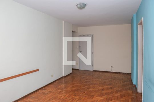 Sala de apartamento para alugar com 3 quartos, 85m² em Perdizes, São Paulo