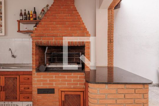 Área gourmet de casa para alugar com 4 quartos, 256m² em Vila Jaboticabeira, Taubaté