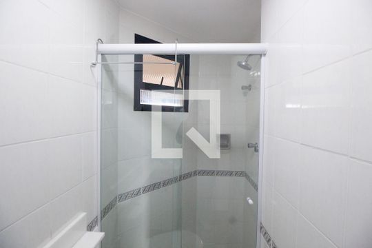 Banheiro de apartamento para alugar com 2 quartos, 90m² em Jardim Monte Kemel, São Paulo