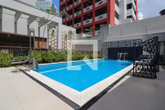 Área comum - Piscina de kitnet/studio para alugar com 1 quarto, 28m² em Pinheiros, São Paulo