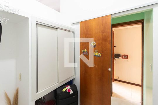 Quarto 2 de apartamento à venda com 3 quartos, 130m² em Grajaú, Rio de Janeiro