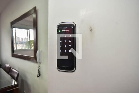 Sala Detalhe  de apartamento à venda com 2 quartos, 40m² em Paraíso do Morumbi, São Paulo