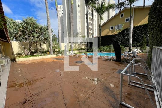 Área comum - Piscina de casa de condomínio à venda com 4 quartos, 220m² em Jardim Monte Alegre, São Paulo