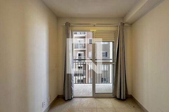Sala de apartamento para alugar com 1 quarto, 27m² em Jardim Caravelas, São Paulo