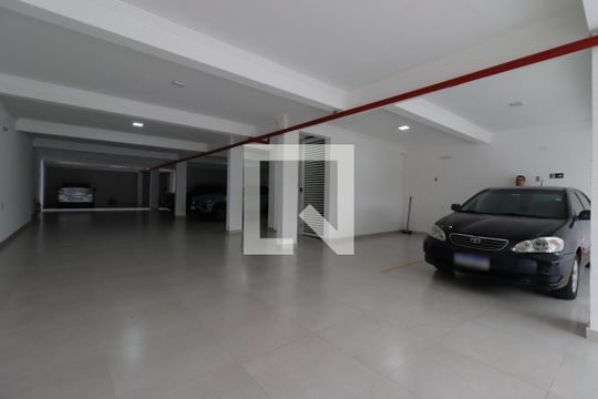 Garagem de apartamento à venda com 2 quartos, 59m² em Campestre, Santo André