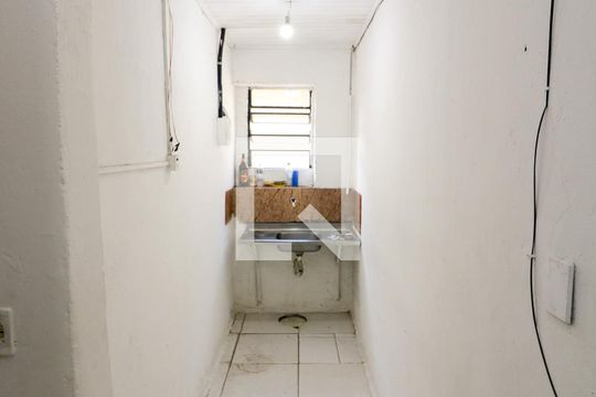 Cozinha de kitnet/studio para alugar com 1 quarto, 30m² em Nonoai, Porto Alegre
