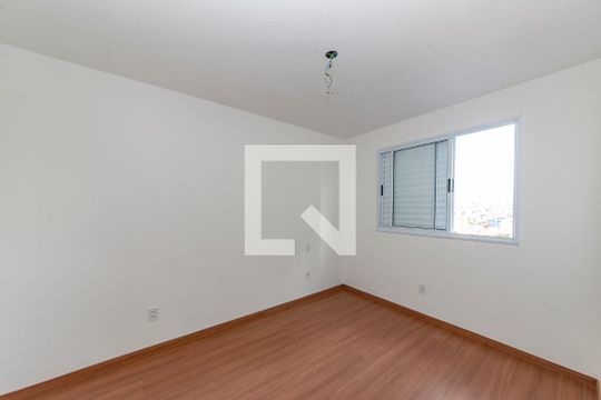 Suíte de apartamento para alugar com 2 quartos, 60m² em Nova Suíça, Belo Horizonte