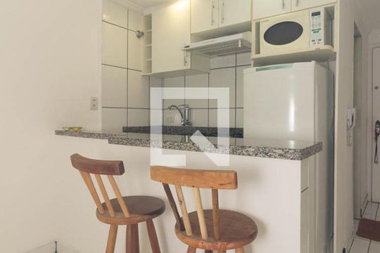 Cozinha de kitnet/studio à venda com 1 quarto, 33m² em Centro Histórico de São Paulo, São Paulo