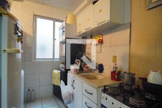 Cozinha de apartamento à venda com 2 quartos, 36m² em Canudos, Novo Hamburgo