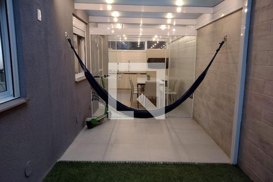 Sacada de apartamento à venda com 2 quartos, 70m² em Estância Velha, Canoas