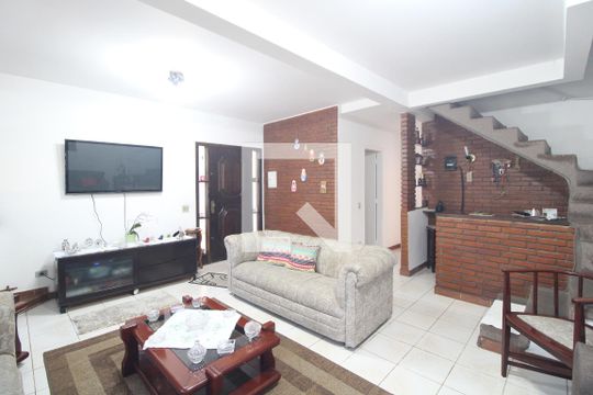 Sala de casa à venda com 4 quartos, 134m² em Interlagos, São Paulo